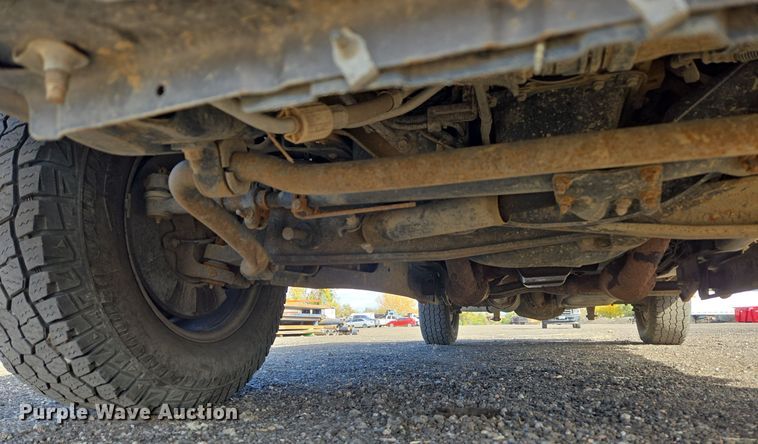 image for item DT7001 2008 Ford F250 Super Duty XL utility bed pickup truck