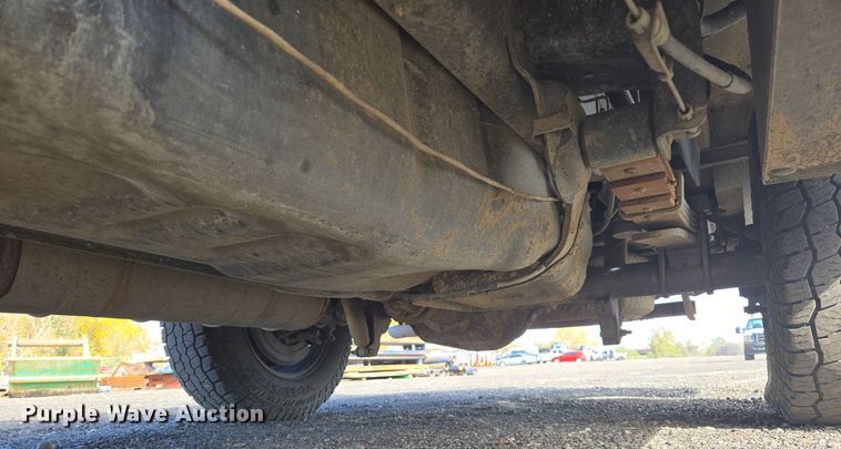 image for item DT7001 2008 Ford F250 Super Duty XL utility bed pickup truck