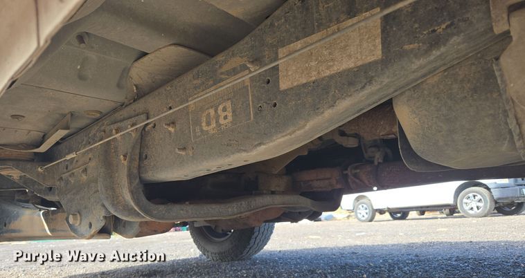 image for item DT7001 2008 Ford F250 Super Duty XL utility bed pickup truck