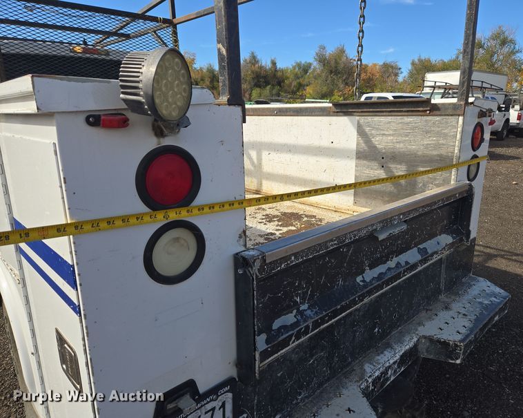 image for item DT7001 2008 Ford F250 Super Duty XL utility bed pickup truck