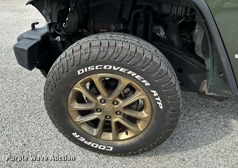 image for item DU9535 2007 Jeep Wrangler Unlimited Sahara SUV