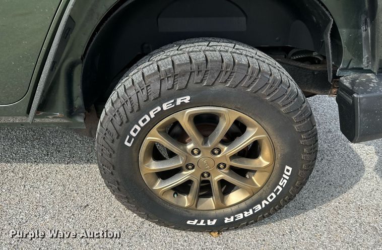 image for item DU9535 2007 Jeep Wrangler Unlimited Sahara SUV