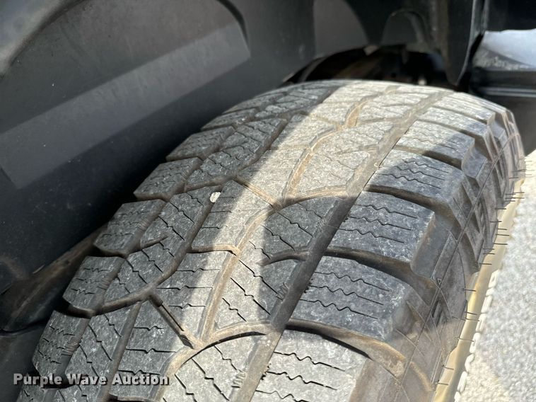 image for item DU9535 2007 Jeep Wrangler Unlimited Sahara SUV