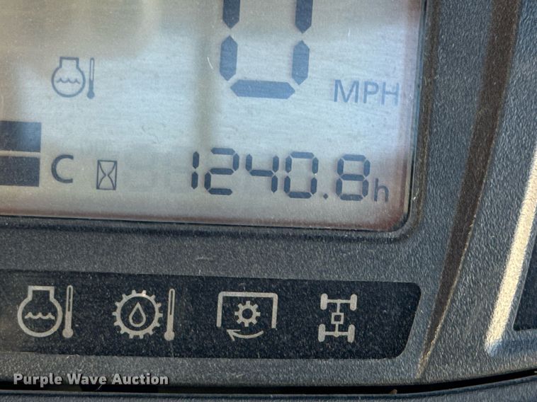 image for item DU9542 2016 Kubota RTV X1140 utility vehicle