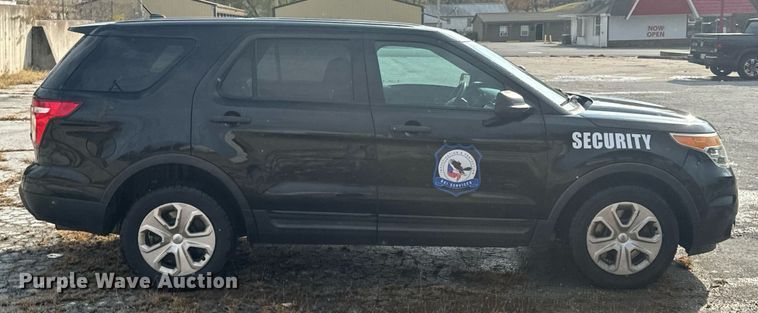 image for item DU9563 2013 Ford Explorer Police Interceptor SUV