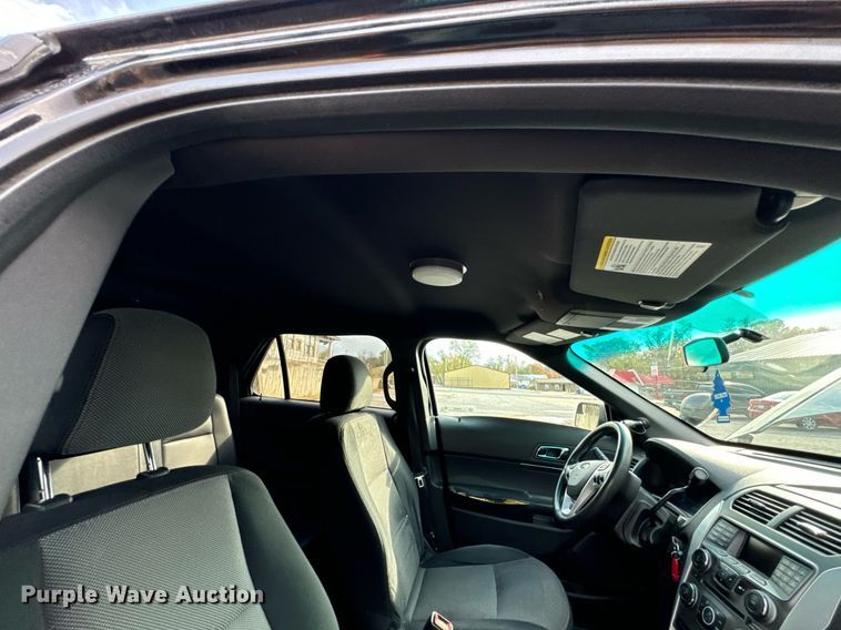 image for item DU9563 2013 Ford Explorer Police Interceptor SUV