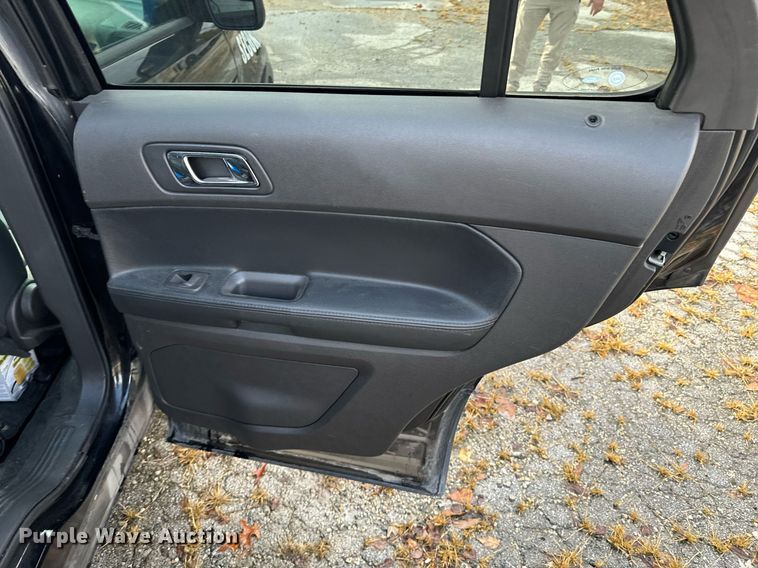 image for item DU9563 2013 Ford Explorer Police Interceptor SUV