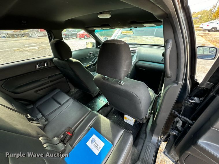 image for item DU9563 2013 Ford Explorer Police Interceptor SUV