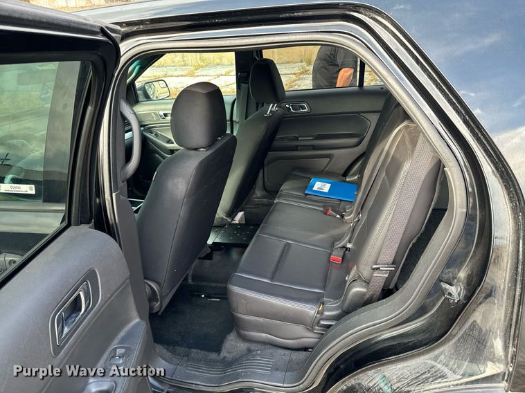 image for item DU9563 2013 Ford Explorer Police Interceptor SUV