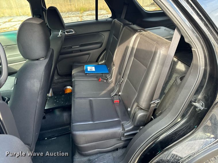 image for item DU9563 2013 Ford Explorer Police Interceptor SUV