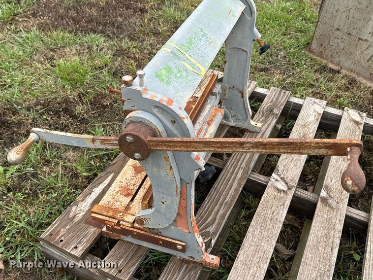 image for item DU9566 Tools