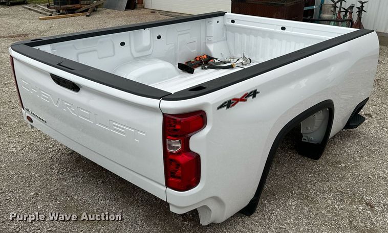 image for item DU9577 Chevrolet Silverado pickup truck bed