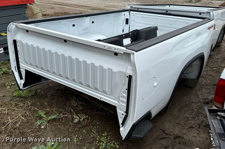 image for item DU9581 Chevrolet Silverado pickup truck bed