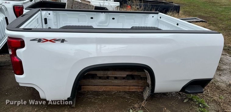 image for item DU9581 Chevrolet Silverado pickup truck bed