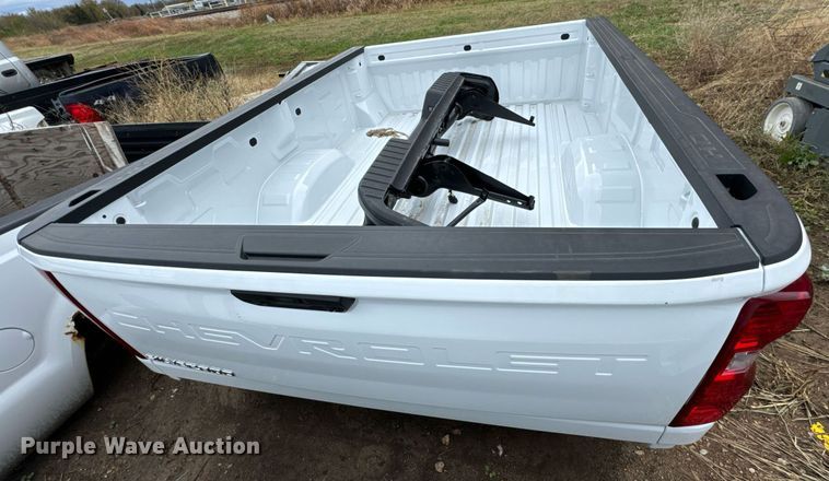 image for item DU9581 Chevrolet Silverado pickup truck bed