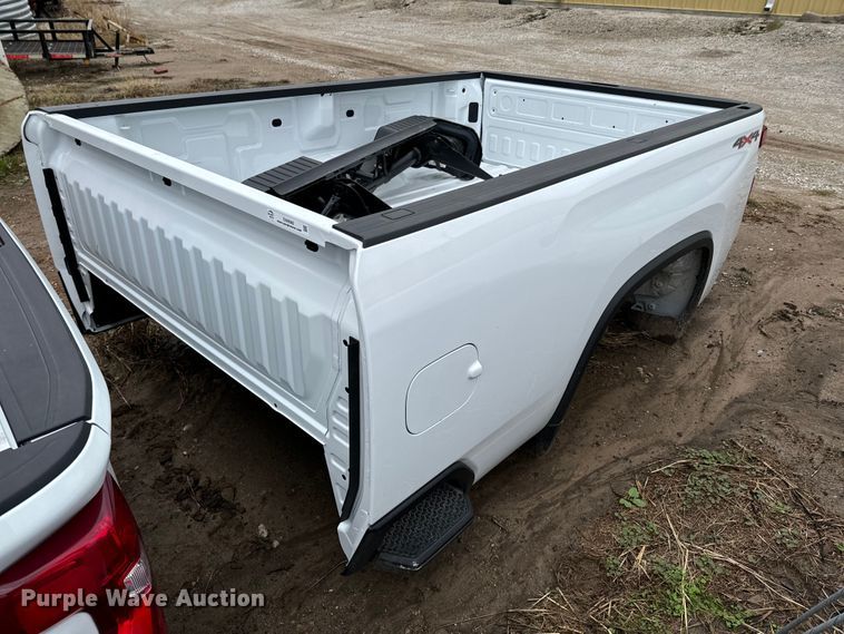 image for item DU9582 Chevrolet Silverado pickup truck bed