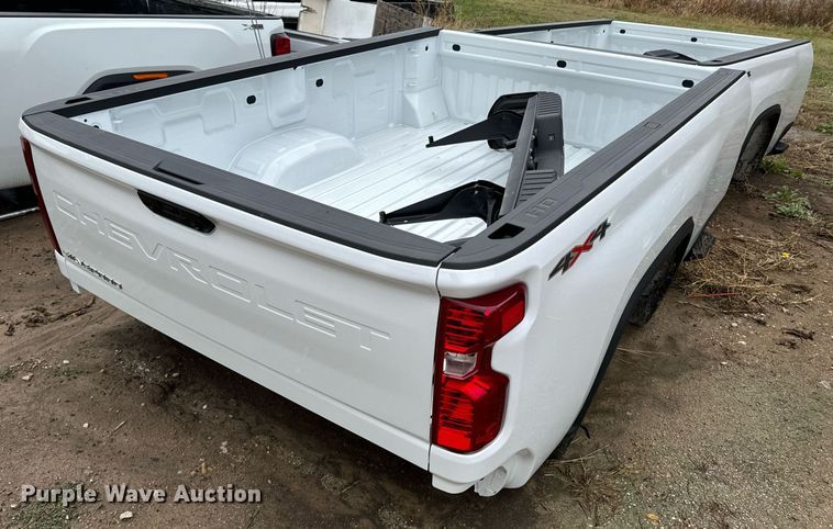 image for item DU9582 Chevrolet Silverado pickup truck bed