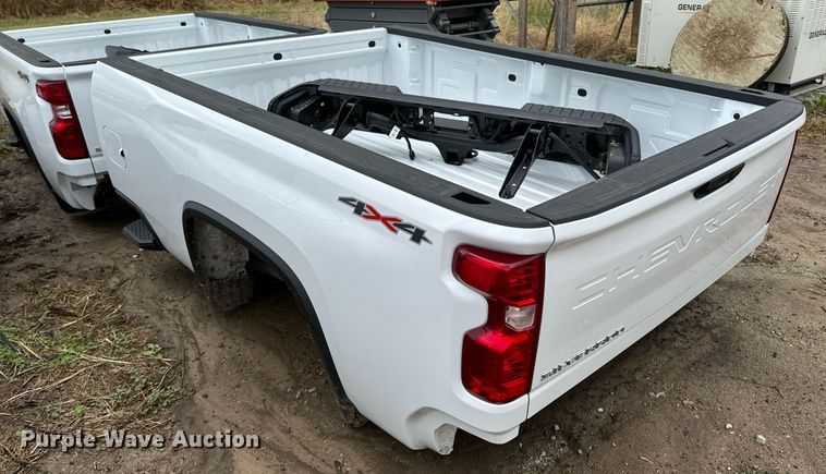 image for item DU9582 Chevrolet Silverado pickup truck bed