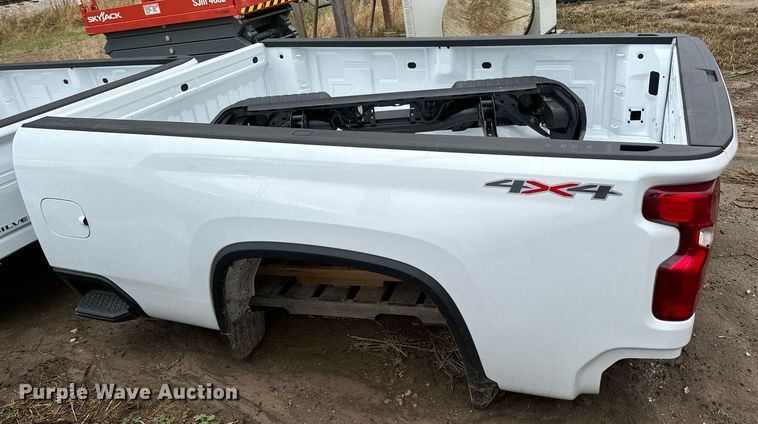 image for item DU9582 Chevrolet Silverado pickup truck bed