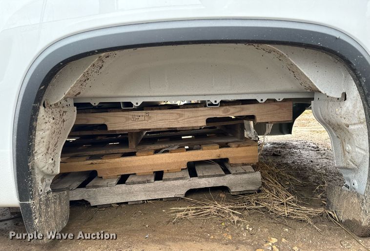 image for item DU9582 Chevrolet Silverado pickup truck bed