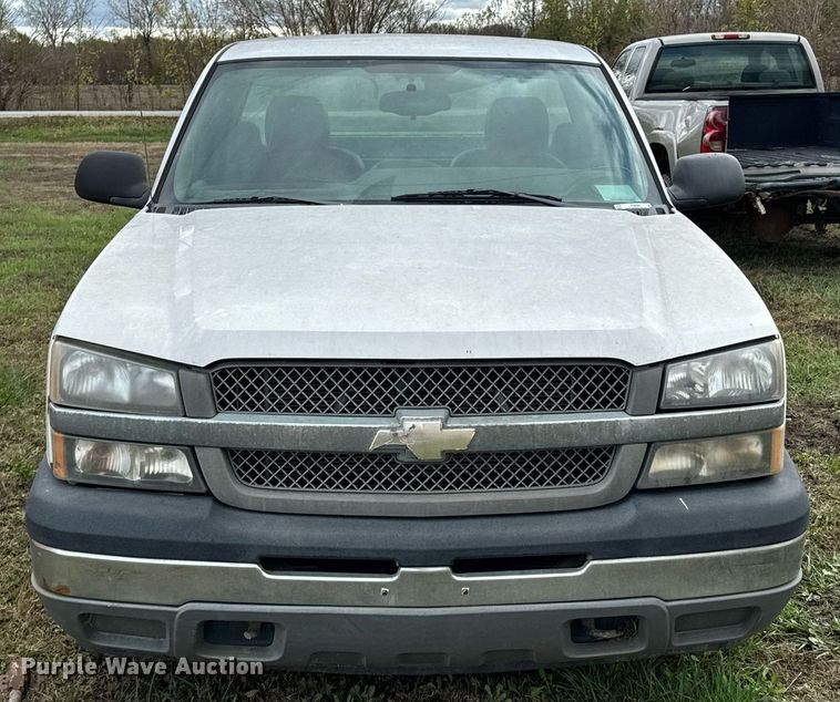 image for item DU9584 2005 Chevrolet Silverado 1500 pickup truck