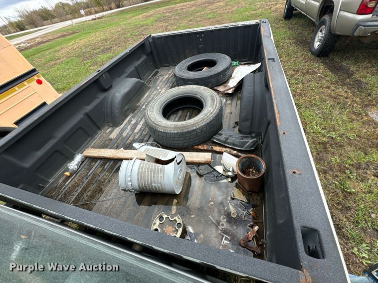 image for item DU9584 2005 Chevrolet Silverado 1500 pickup truck