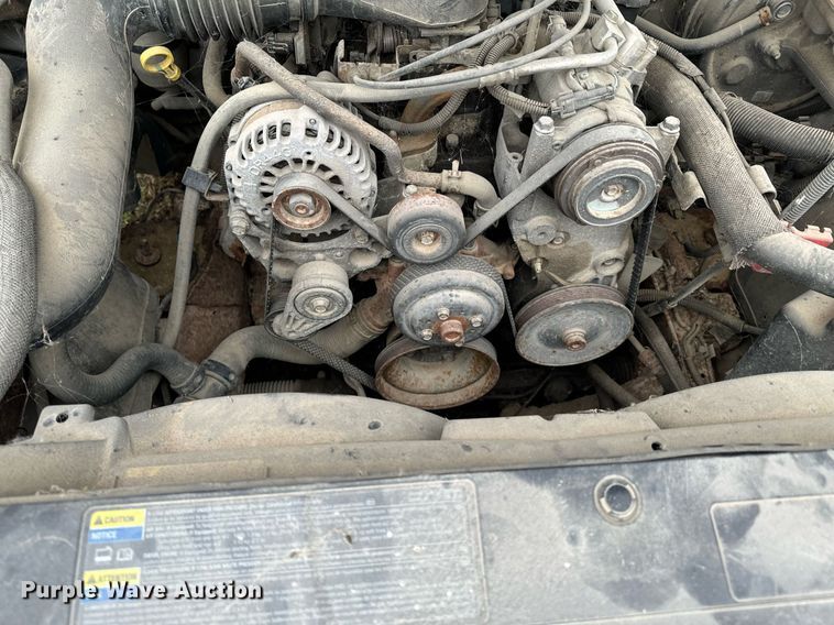 image for item DU9584 2005 Chevrolet Silverado 1500 pickup truck