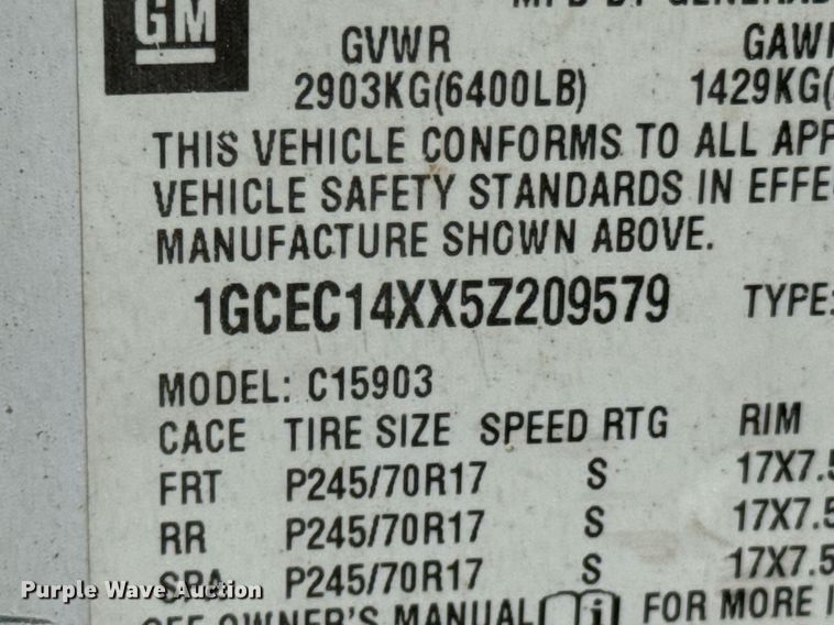 image for item DU9584 2005 Chevrolet Silverado 1500 pickup truck