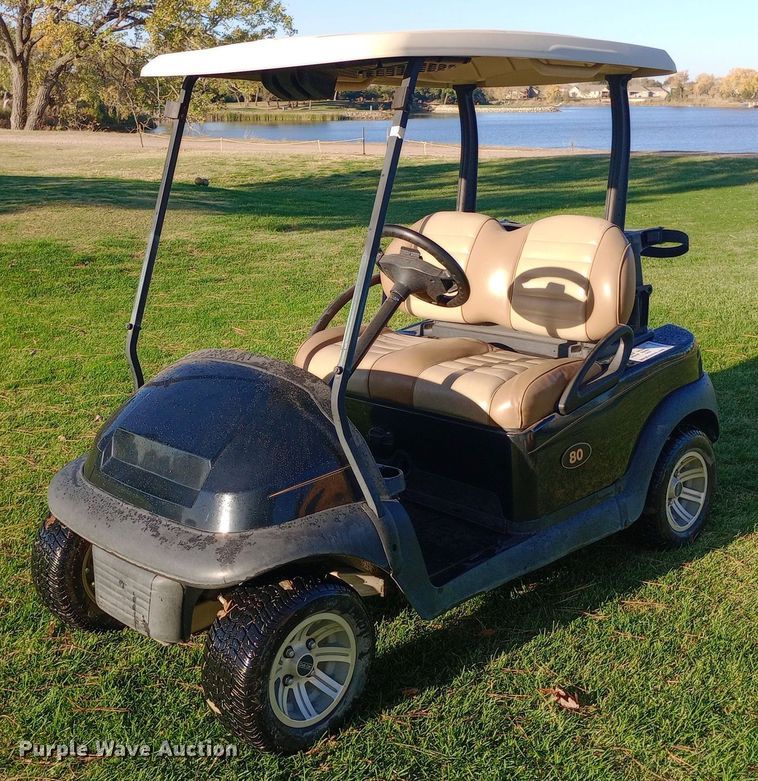 image for item DW0842 2016 Club Car Precedent I2 HF golf cart