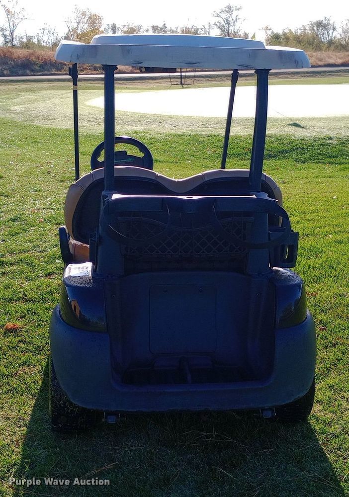 image for item DW0842 2016 Club Car Precedent I2 HF golf cart