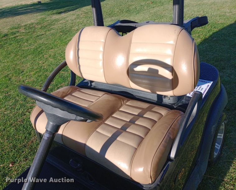 image for item DW0842 2016 Club Car Precedent I2 HF golf cart