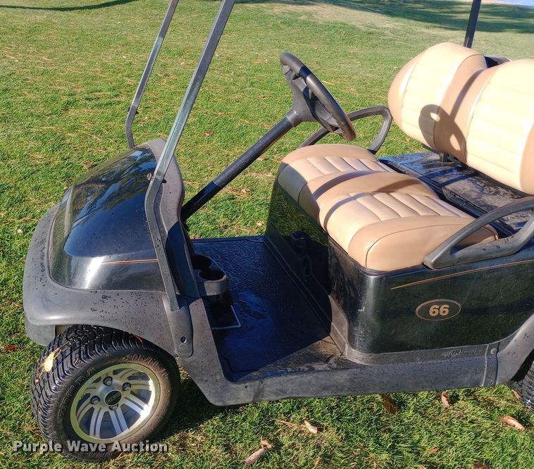 image for item DW0843 2017 Club Car Precedent I2 HF golf cart