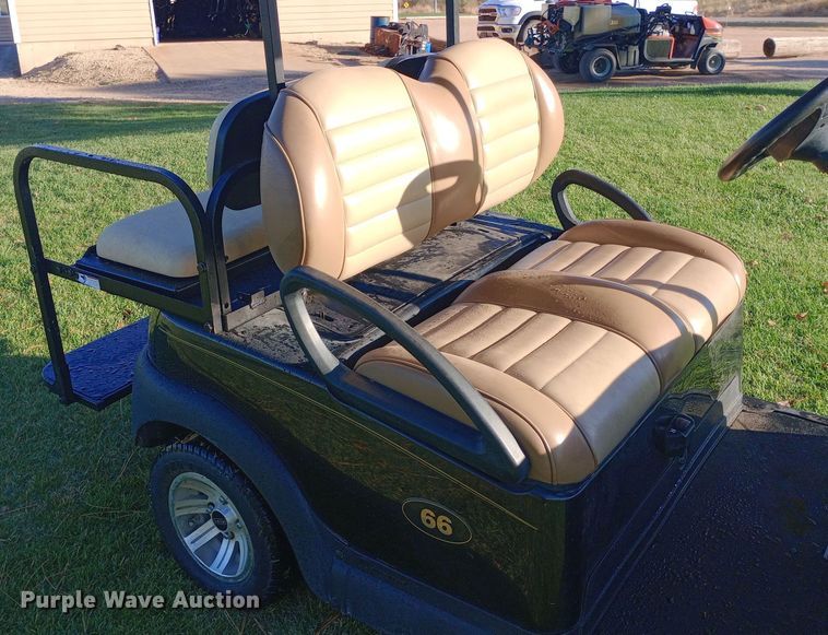 image for item DW0843 2017 Club Car Precedent I2 HF golf cart