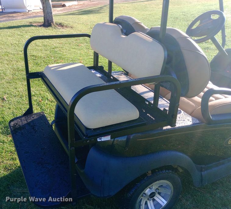 image for item DW0843 2017 Club Car Precedent I2 HF golf cart