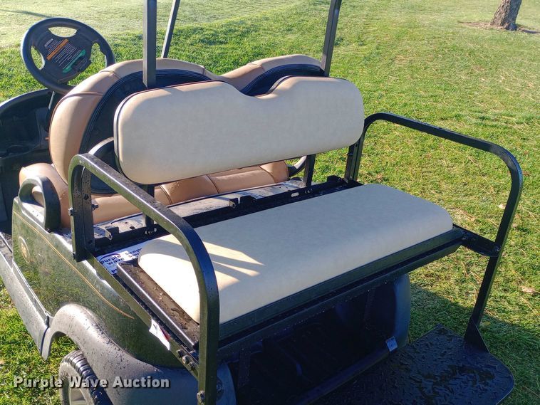 image for item DW0843 2017 Club Car Precedent I2 HF golf cart