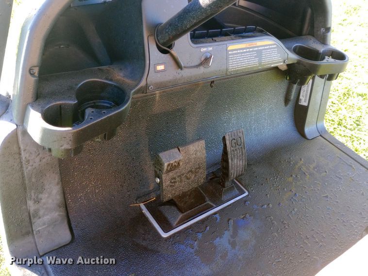 image for item DW0843 2017 Club Car Precedent I2 HF golf cart