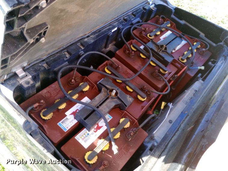 image for item DW0843 2017 Club Car Precedent I2 HF golf cart