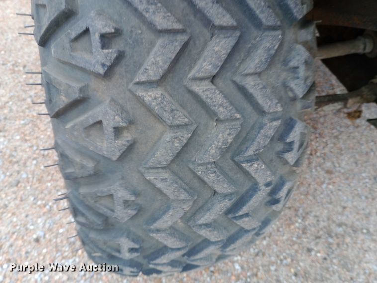 image for item DW0851 2007 Club Car XRT1550 utility vehicle