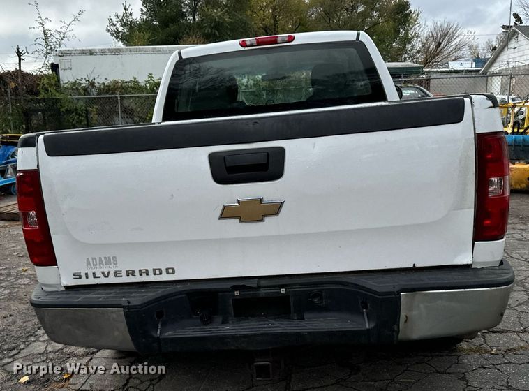 image for item DW2397 2009 Chevrolet Silverado 1500 Ext. Cab pickup truck