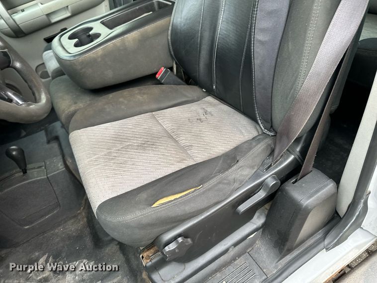 image for item DW2397 2009 Chevrolet Silverado 1500 Ext. Cab pickup truck