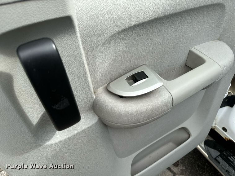 image for item DW2397 2009 Chevrolet Silverado 1500 Ext. Cab pickup truck