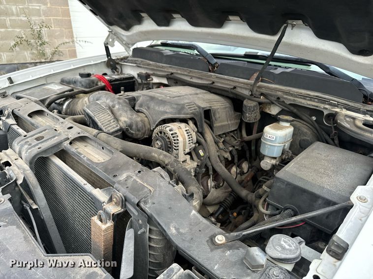 image for item DW2397 2009 Chevrolet Silverado 1500 Ext. Cab pickup truck