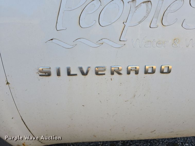 image for item DW3863 2013 Chevrolet Silverado 1500 pickup truck