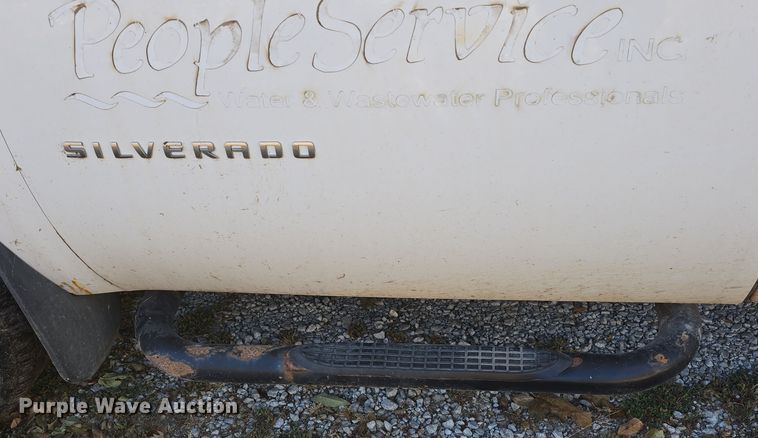 image for item DW3863 2013 Chevrolet Silverado 1500 pickup truck