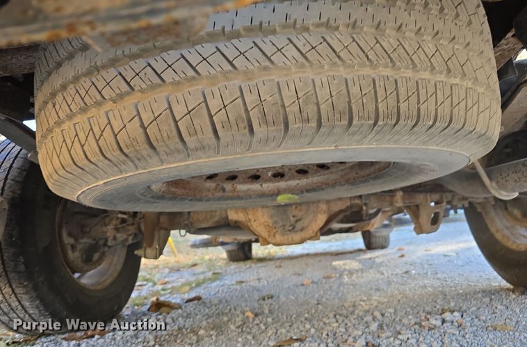 image for item DW3863 2013 Chevrolet Silverado 1500 pickup truck