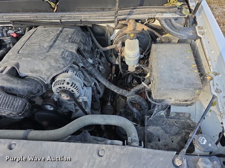 image for item DW3863 2013 Chevrolet Silverado 1500 pickup truck