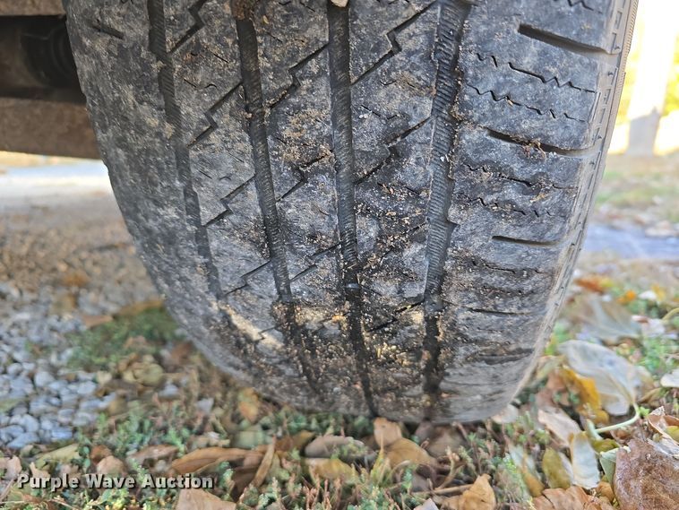 image for item DW3863 2013 Chevrolet Silverado 1500 pickup truck