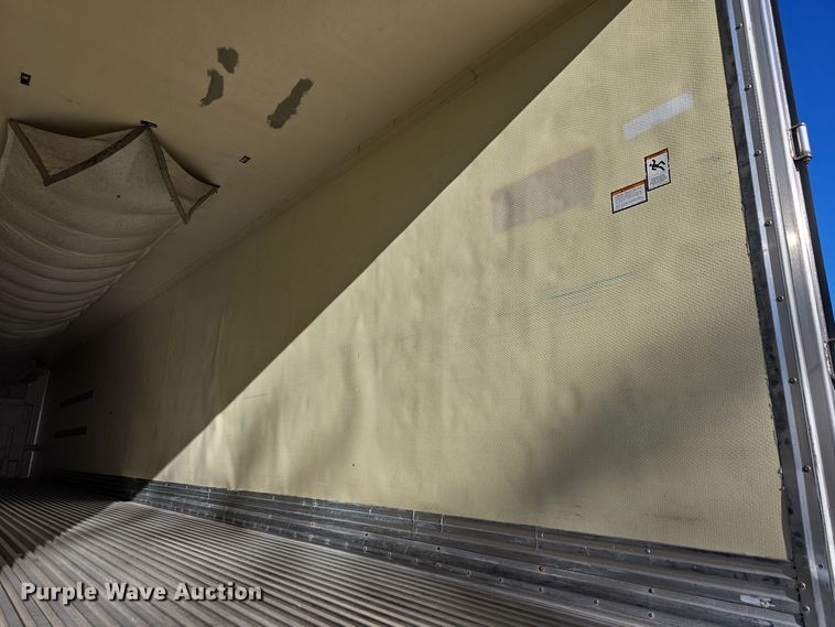 image for item DW3965 2009 Great Dane SUP-1114-11053 refrigerated van trailer