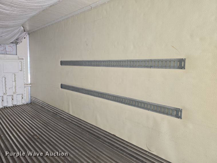 image for item DW3965 2009 Great Dane SUP-1114-11053 refrigerated van trailer