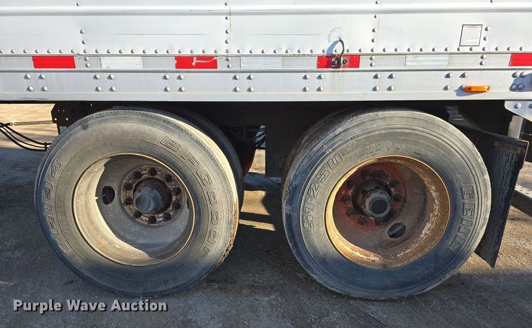 image for item DW3965 2009 Great Dane SUP-1114-11053 refrigerated van trailer